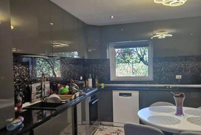 Casă cu 6 camere în Letea Veche - 6