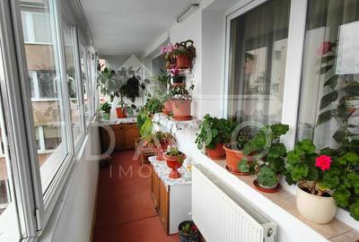 Apartament cu 3 camere decomandat în Central - 3