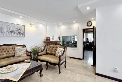 Zona Linistita Structura Generoasa - 1