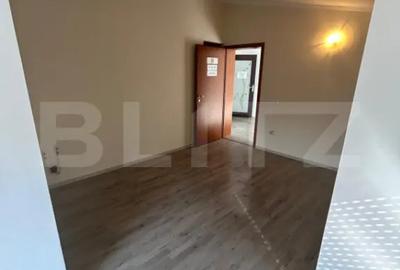 Apartament cu 5 camere semidecomandat în Dumbrăvița - 10