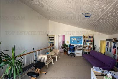 Casă cu 6 camere cu Teren 237 Mp în Mamaia - 11