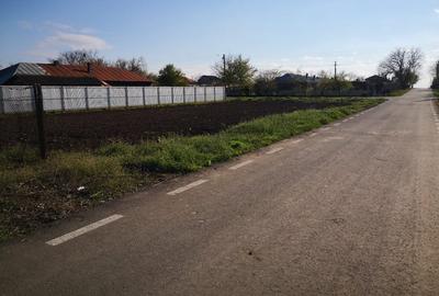 Teren de 809 mp, în Central - 2