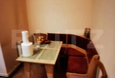 Apartament cu 4 camere semidecomandat în Traian - 4