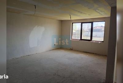Casă cu 7 camere cu Teren 1004 Mp în Braniștea - 1