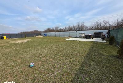 Casă cu 4 camere cu Teren 720 Mp în Hemeiuș - 2