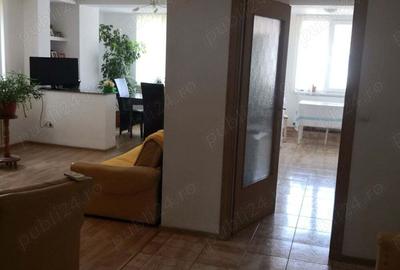 Ap 3 camere 84 mp+64 mp pod inalt - 1