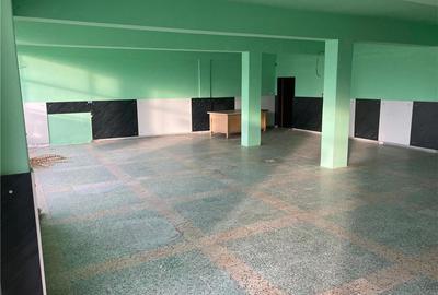 Spațiu comercial, de 636 mp, în Central - 6