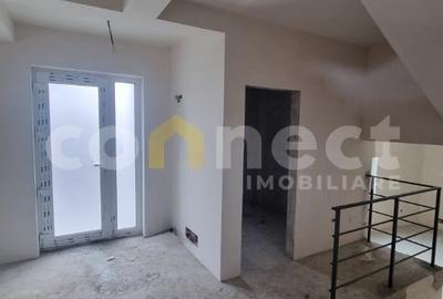 Duplex cu 5 camere cu Canalizare în Iris - 10