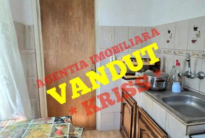 OFERTA ! Apartament 3 Camere TRIVALE Confort 2 Etaj 2 din 4 Semidecomandat Liber Centrala Complex 2 - 2