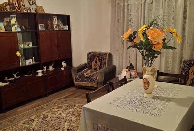 Apartament cu 4 camere decomandat în Central - 2