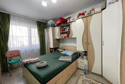 Apartament 3 camere de vanzare zona 23 August Tulcea - 2