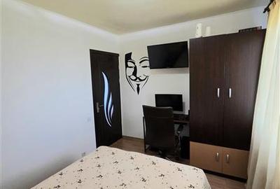 Apartament cu 3 camere semidecomandat, mobilat în Inel II - 13