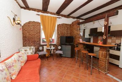 0 % Comision /Centru Istoric apartament 2 camere mobilat utilat 0 % Comision /Centru Istoric apartament 2 camere mobilat utilat - 10