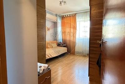 Apartament doua camere APARATORII PATRIEI - 9