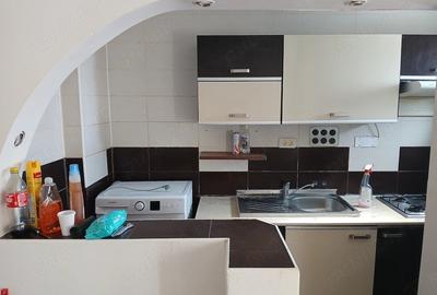 Apartament cu 2 camere decomandat în Central - 1