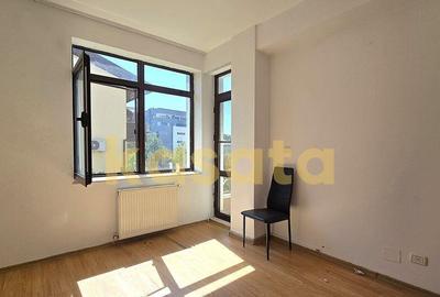 Casă cu 6 camere cu Teren 172 Mp în Sisești - 9