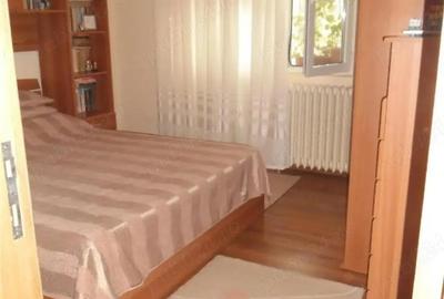 Apartament cu 3 camere decomandat în Central - 3