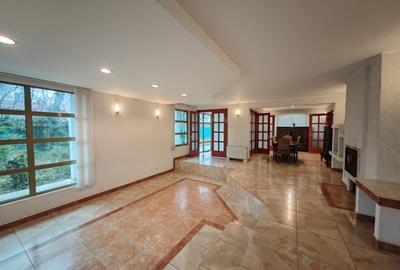 Casă individuală cu 5 camere cu Canalizare în Central - 7