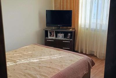 Apartament cu 3 camere decomandat în Central - 2