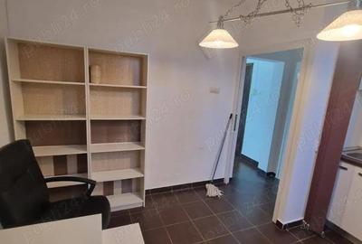 De vanzare apartament 2 camere demisol Centru - 3