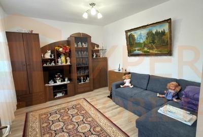 Casă individuală cu 3 camere cu Canalizare în CET - 8