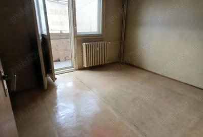 Apartament cu 3 camere decomandat în Exterior Vest - 6