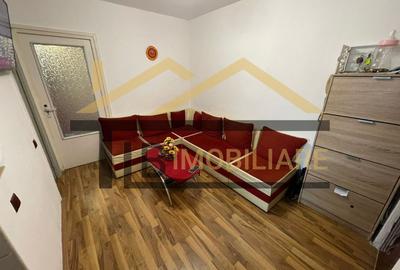 Apartament cu 2 camere decomandat, mobilat în Dâmbu Pietros - 1