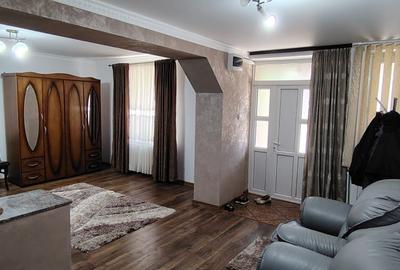 Casă individuală cu 5 camere cu Teren 250 Mp în Central - 10