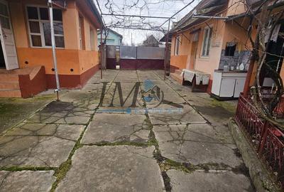 Casă cu 4 camere cu Teren 1500 Mp în Cristian - 3
