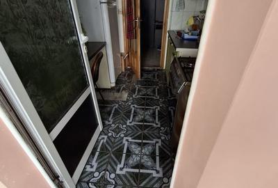 Apartament cu 2 camere decomandat în Nicolina - 2