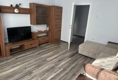 Apartament cu 3 camere decomandat în Central - 2