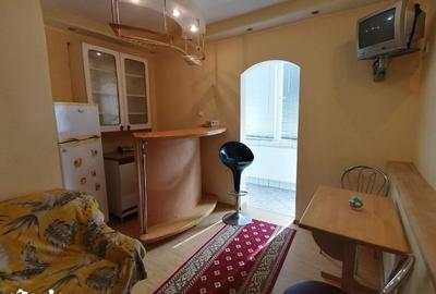 Apartament cu 2 camere decomandat în Central - 3