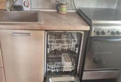 Casă cu 4 camere cu Canalizare în Central - 22