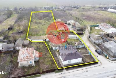 Casă cu 4 camere în Colina - 13