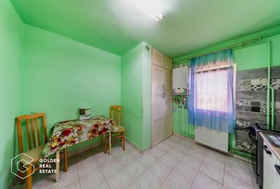 Apartament 3 camere, Micalaca-Orizont, decomandat, comision 0% - 9