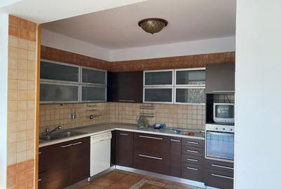 Casă cu 5 camere cu Teren 569 Mp în Băneasa - 8