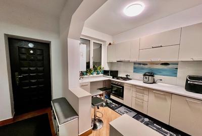 Casă cu 5 camere cu Teren 80 Mp în Apărătorii Patriei - 15