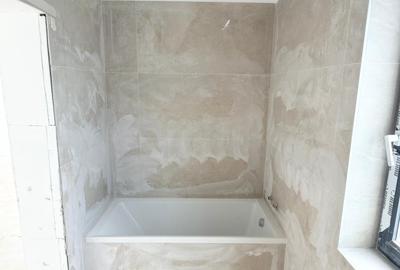 Apartament cu 2 camere decomandat în Torontalului - 2