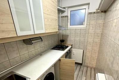 Dristor etaj 3 decomandat cu boiler - 3