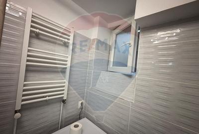 Apartament cu 2 camere de închiriat - 9