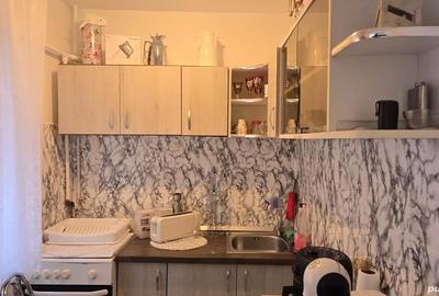 Garsonieră semidecomandată în Micro 15 - 8