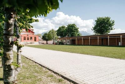 Complex de Vile cu Destinatii Multiple - 13