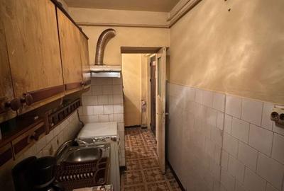 Apartament cu 2 camere în Decebal - 5