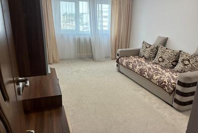 Apartament cu 2 camere, mobilat în Păcurari
