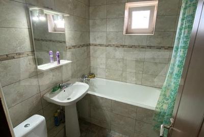 Apartament cu 3 camere, 2 bai, balcon, zona Luica - Berceni - 6
