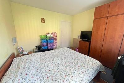 Apartament 3 camere decomandat pivnita zona Vasile Aaron - 8