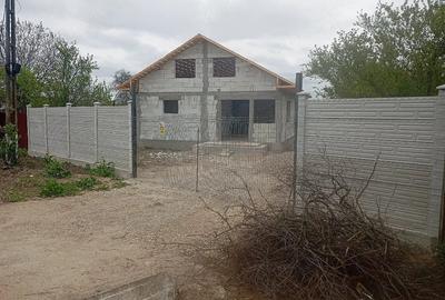 Casă cu 3 camere cu Teren 1700 Mp în Jugureni - 7