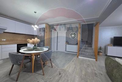 Casă cu Teren 388 Mp în Central - 6