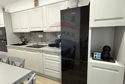 Apartament cu 2 camere semidecomandat, mobilat în Tomis Plus - 3