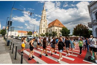 Proprietar inchiriez spatiu comercial ultracentral- Cluj Napoca Piata Unirii - 2
